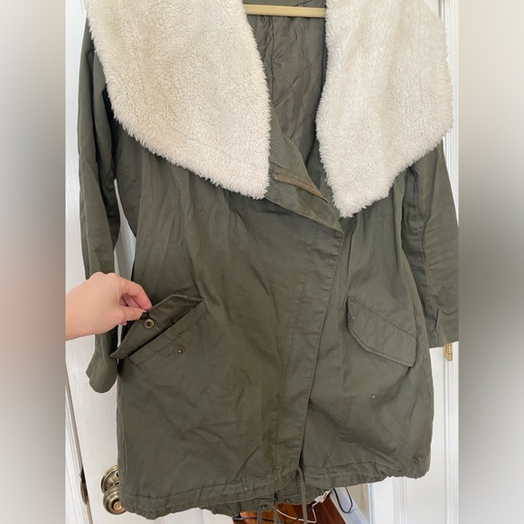 LA Hearts Green Utility Jacket - Picture 3 of 7